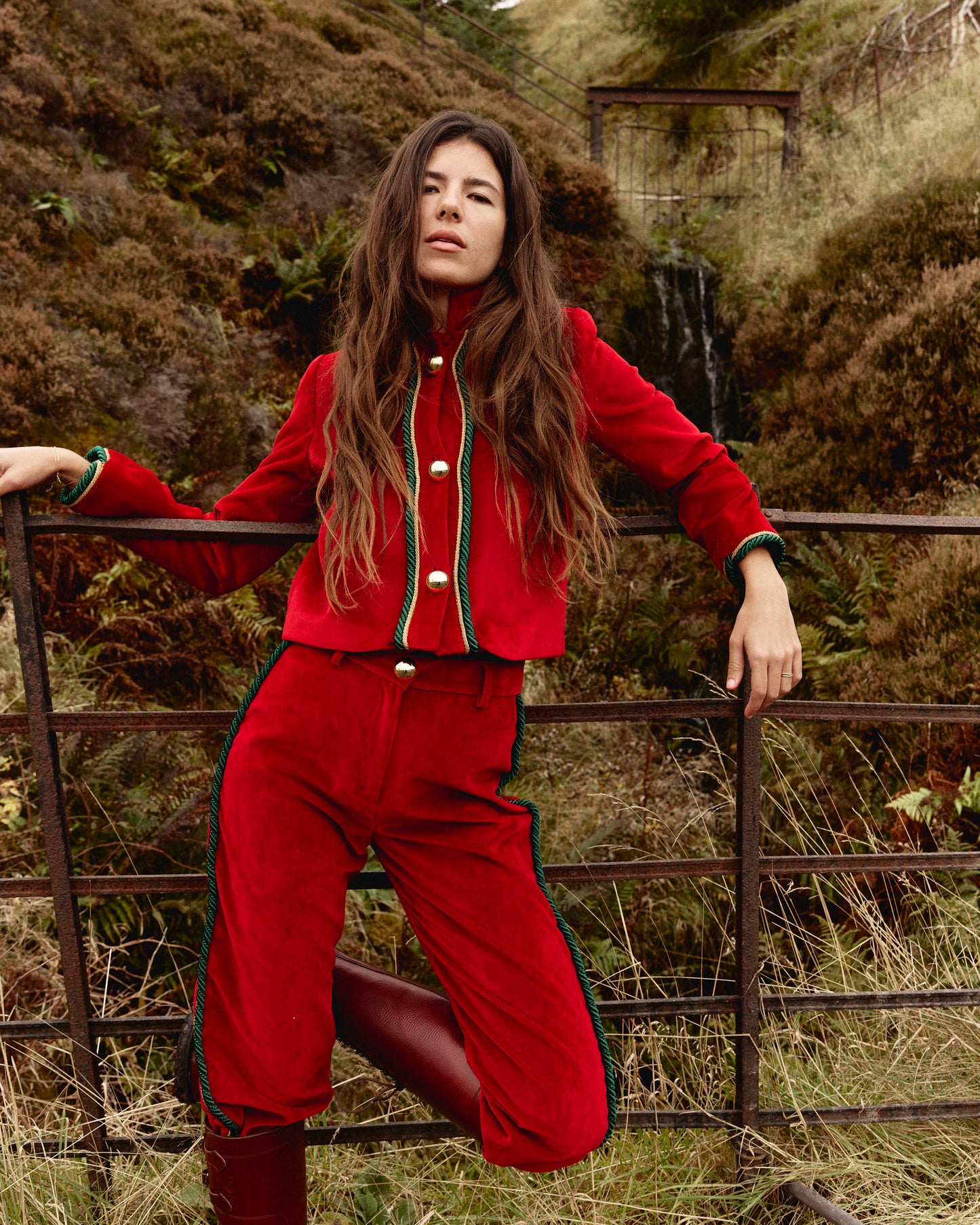 Leonor Pants Velvet Red