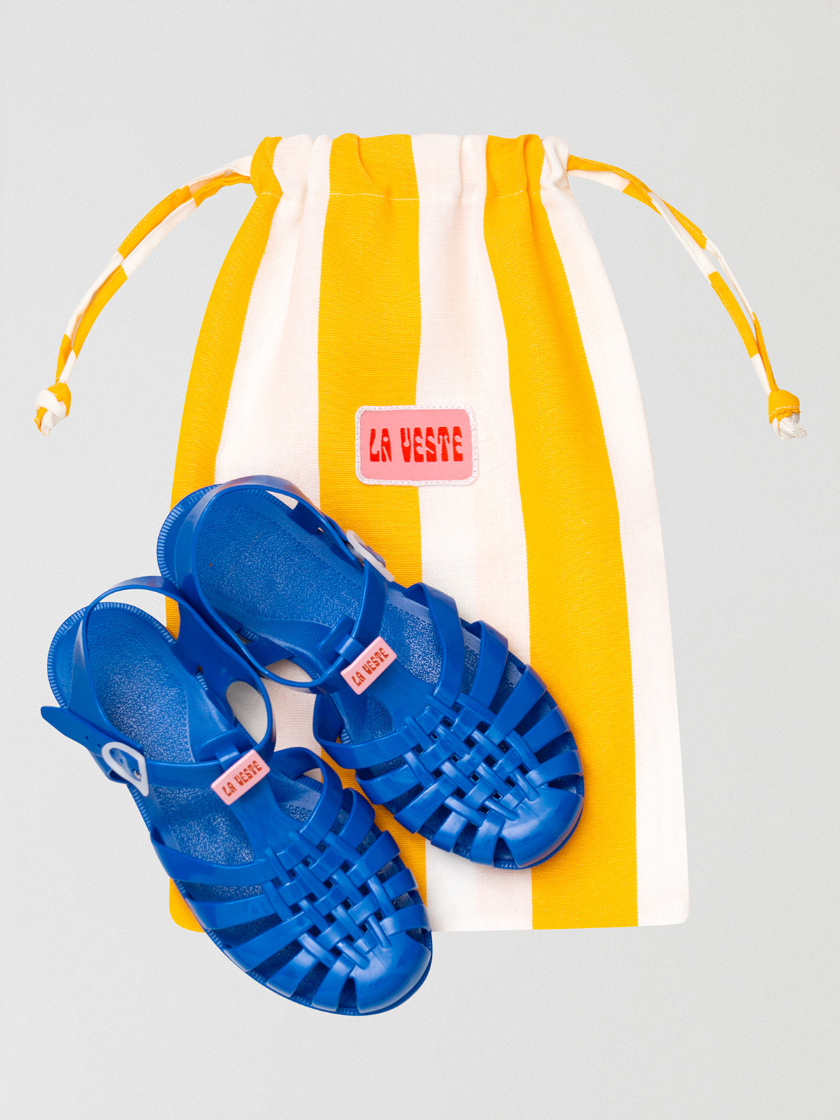 Feet Royal