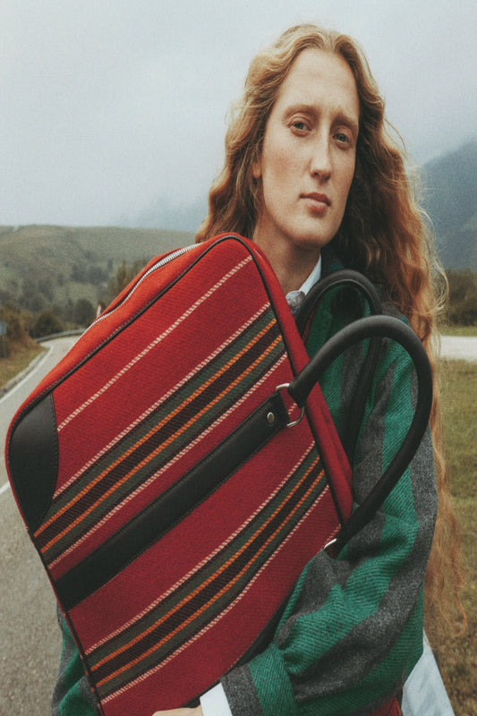 Pippi Wool Suitcase Red