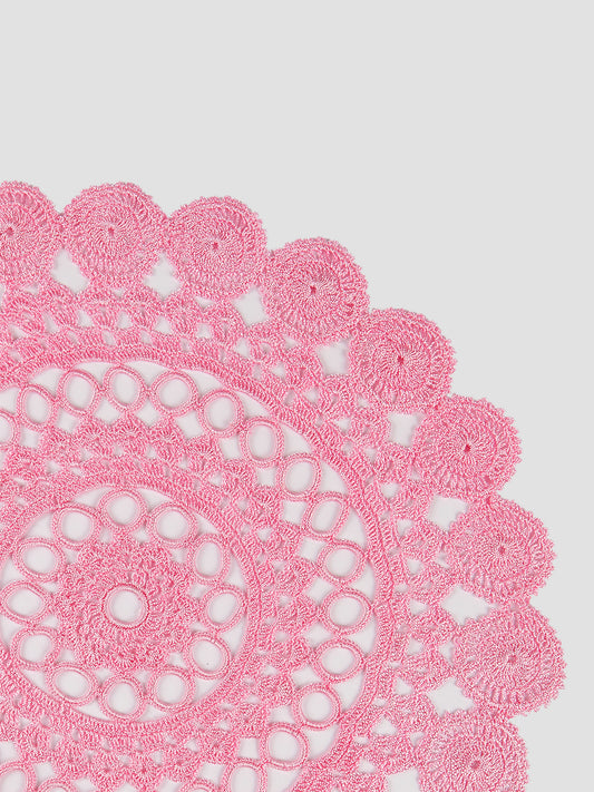 Crochet-doily-pink-coaster-detail