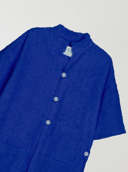 Kimono in blue towel fabric with two front pockets