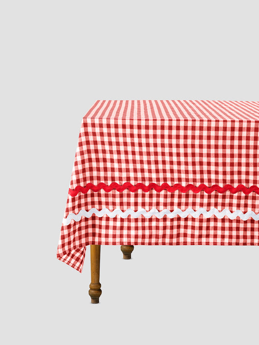 Rectangular tablecloth made of red and white vichy check cotton with white and red trim