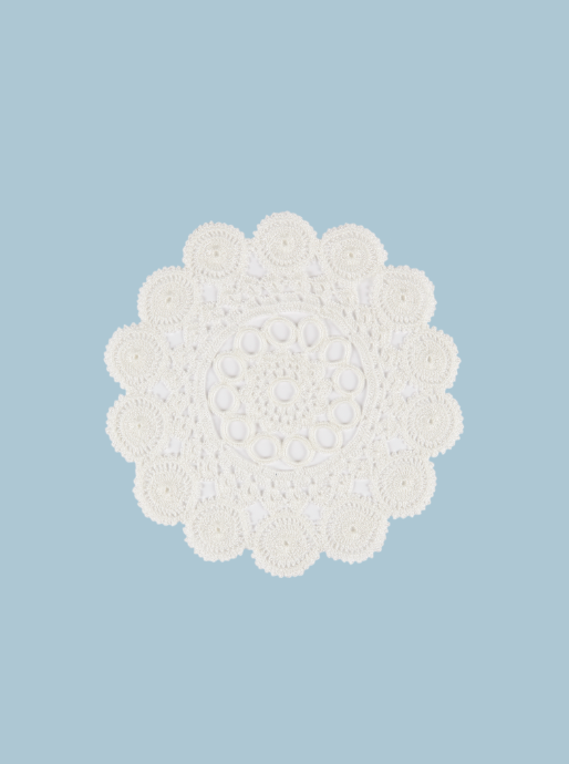 Handmade crochet doily in white color.  Measurements: 20cm