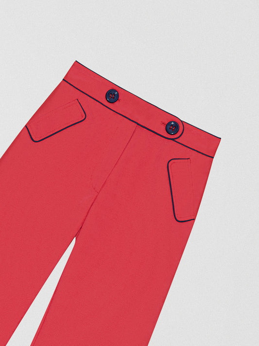 Red pique trousers with medium rise.