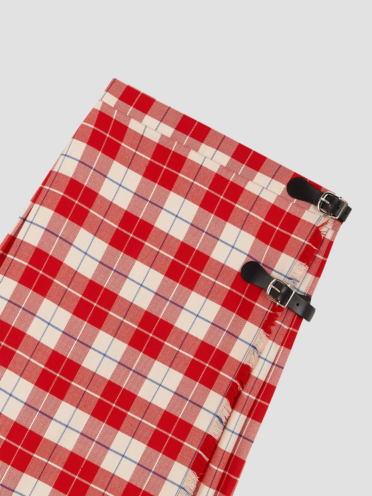 Checked Scottish midi skirt in red and ecru tones. 